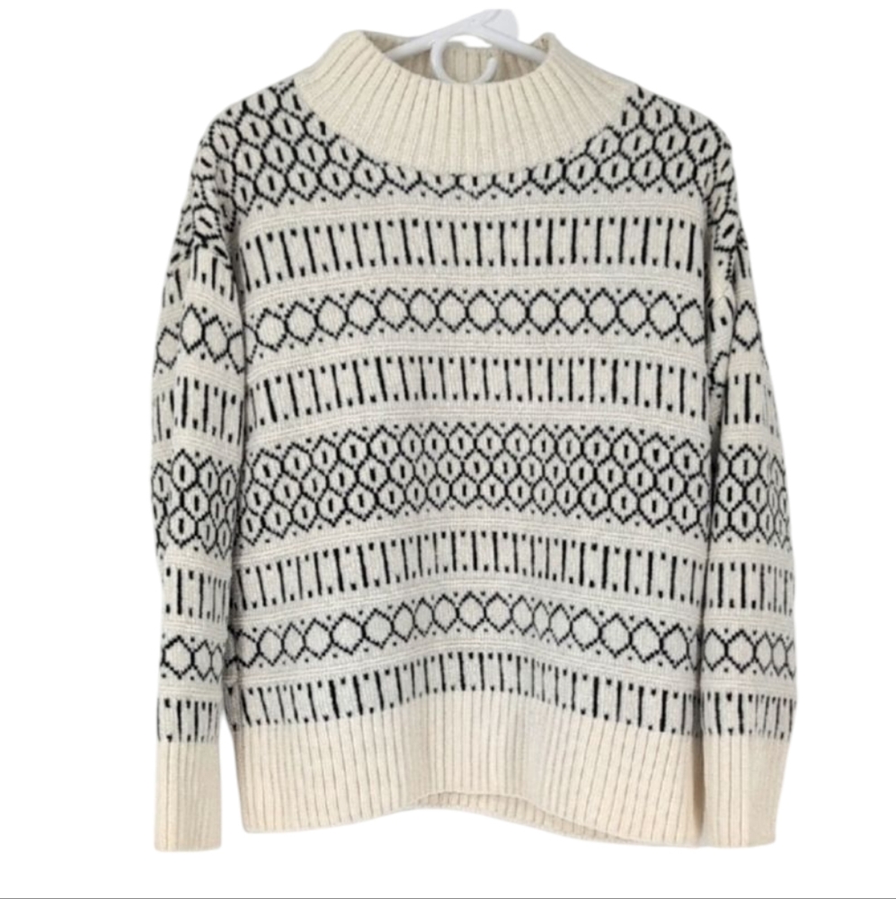 Rachel Zoe Sweater Size Large Excellent Condition .